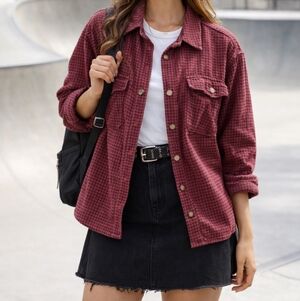 American Eagle Cotton Flannel Cropped Putton Up